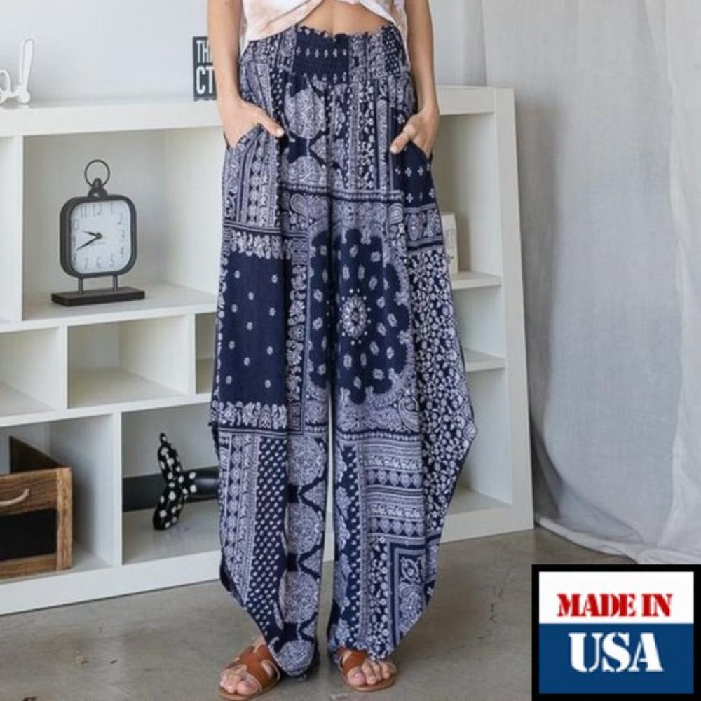 🌼RESTOCKED🌼 Paisley Print Wide Leg Pants - Picture 9 of 9